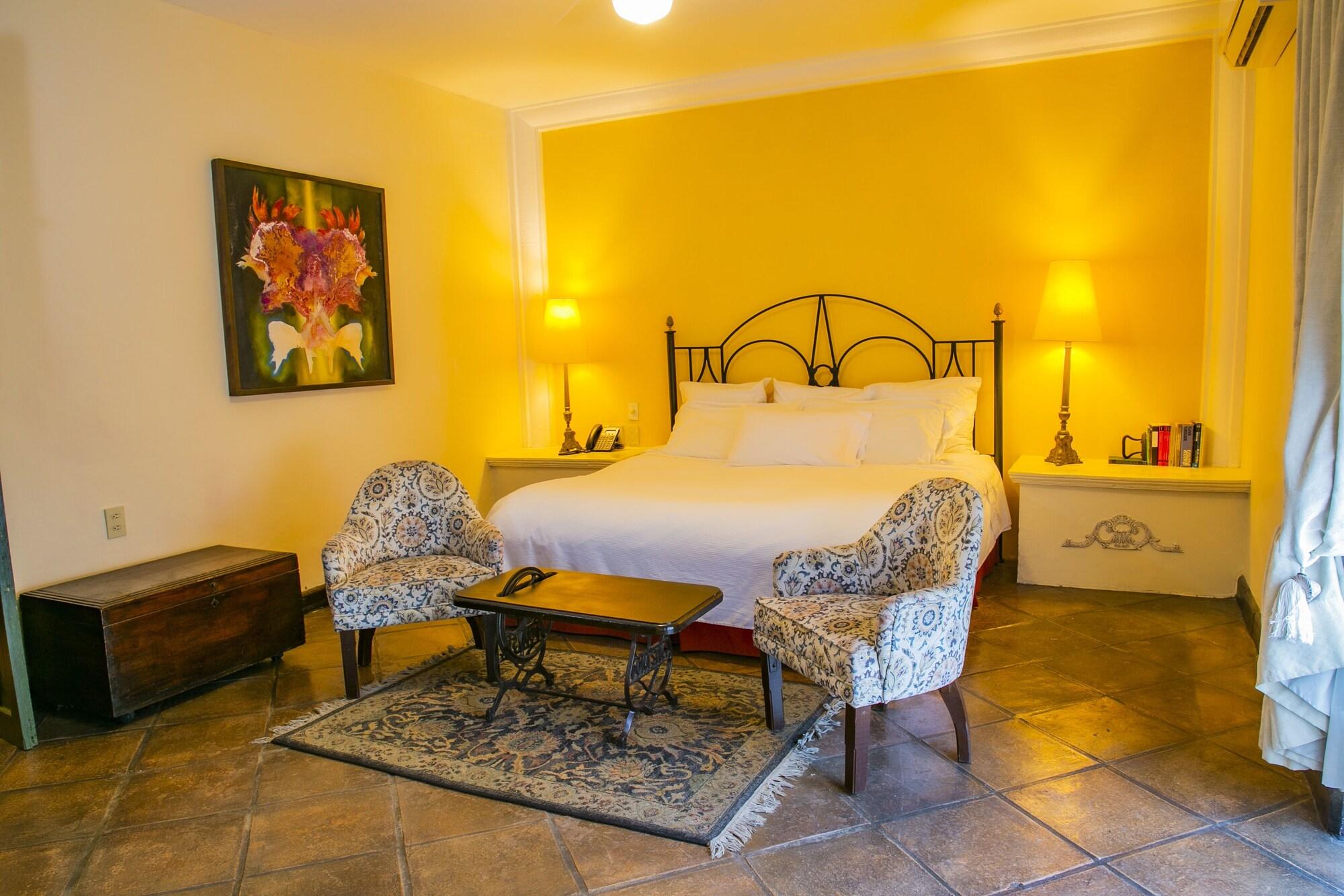 Villa Ganz Boutique Hotel Гуадалахара Екстериор снимка