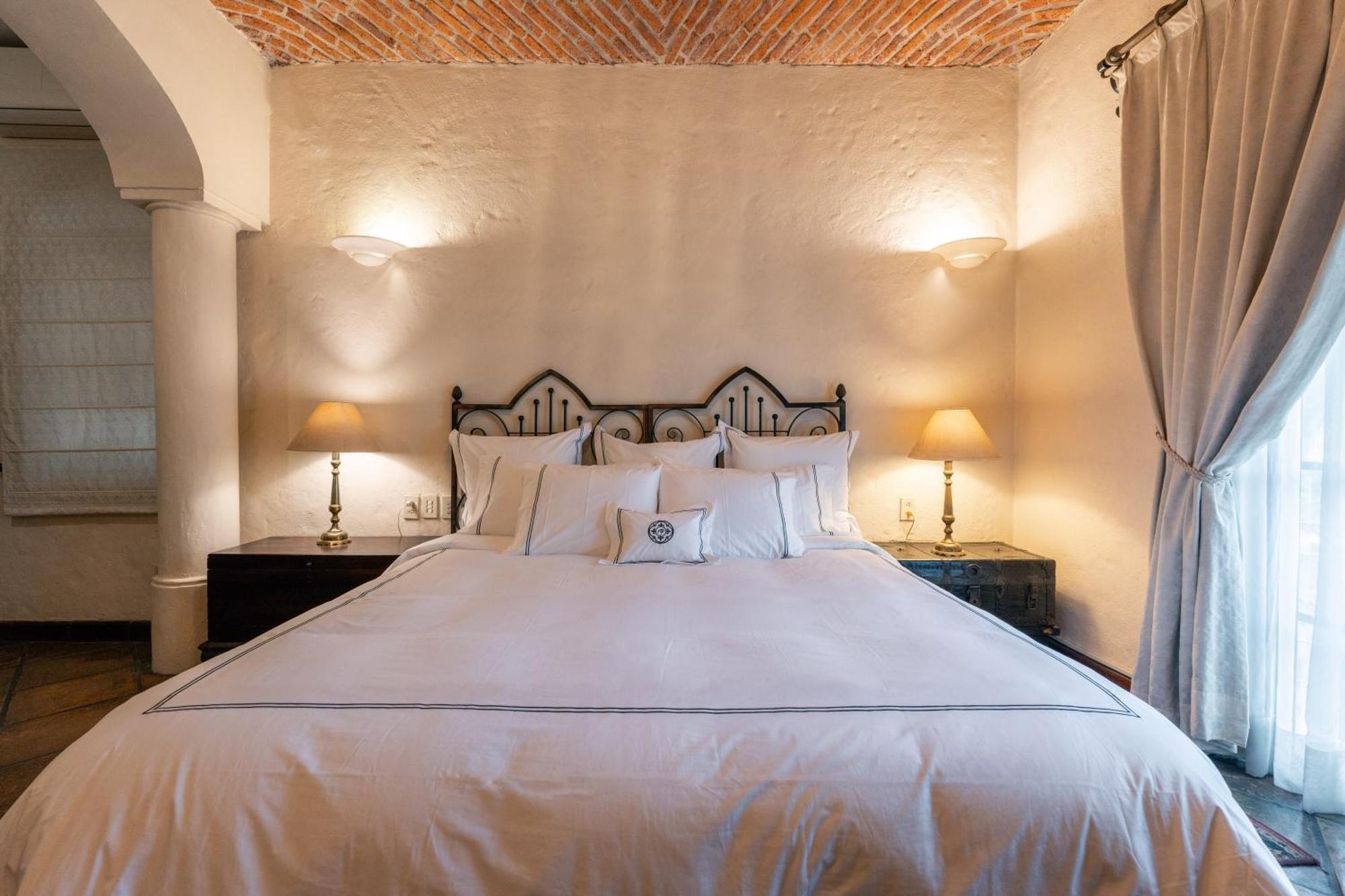 Villa Ganz Boutique Hotel Гуадалахара Екстериор снимка