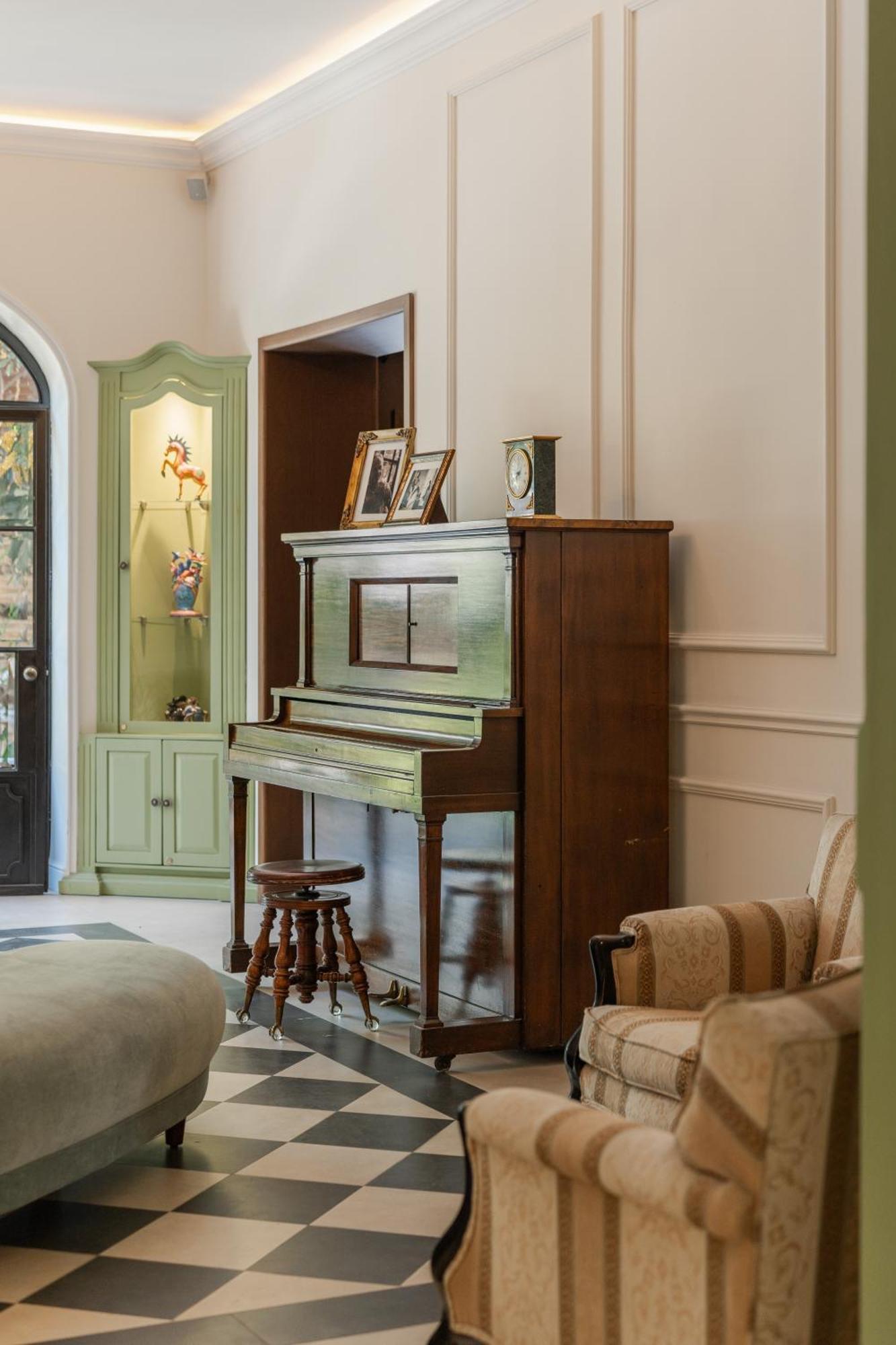 Villa Ganz Boutique Hotel Гуадалахара Екстериор снимка
